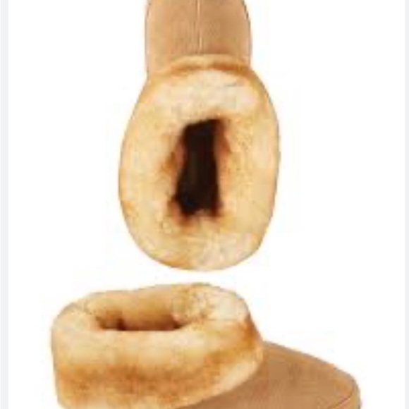 Suede with sheepskin lined Australian slippers, size 11 - Picture 3 of 3